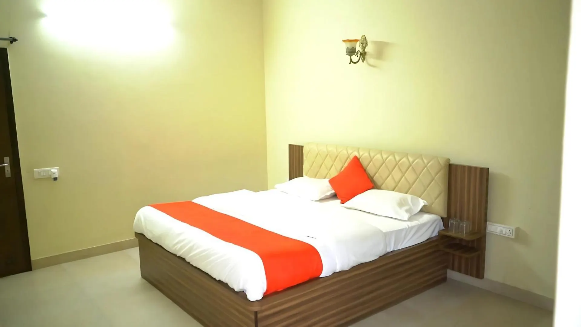 Aarambh Villa For Home Stay, Family, Group Vacation Udaipur India